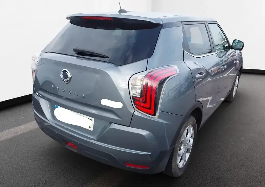 Usado SsangYong Tivoli 128 CV (94 kW) 2023 Gris SUV