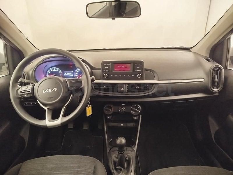 Usado Kia Picanto 63 CV (46 kW) 2024 Gris / plata Utilitario