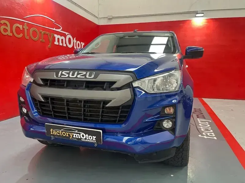 Usado Isuzu D-Max 163 CV (119 kW) 2023 Azul Pickup/Camioneta