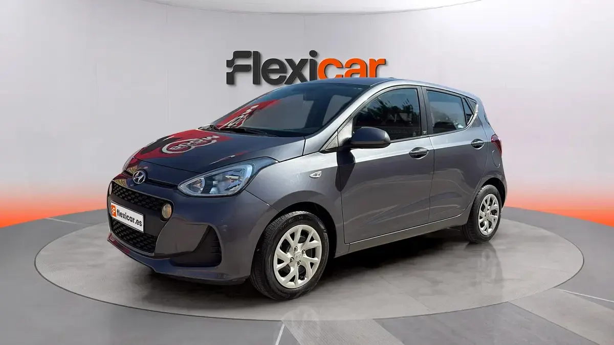 Usado Hyundai i10 GO! 67 CV (49 kW) 2018 Gris Utilitario