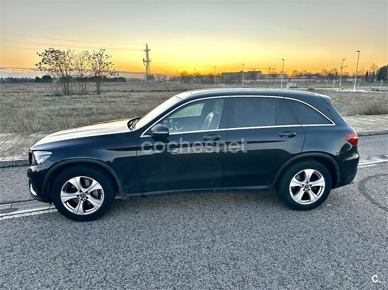 Usado Mercedes GLC220 170 CV (125 kW) 2018 Negro SUV
