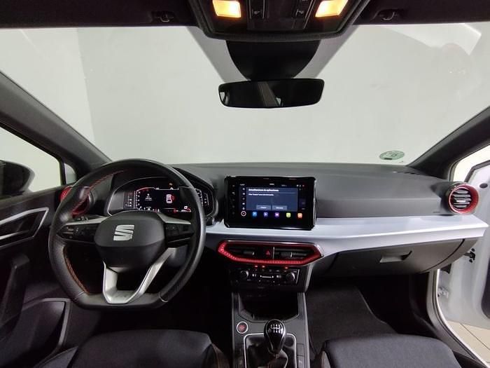 Usado Seat Ibiza FR 115 CV (84 kW) 2025 Blanco Berlina