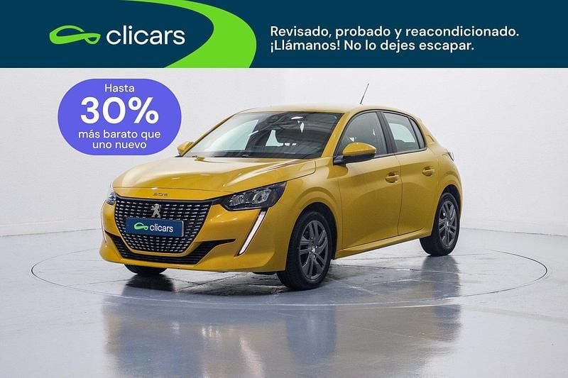 Usado Peugeot 208 Active 100 CV (73 kW) 2021 Amarillo Utilitario