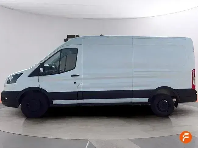 Usado Ford Transit 130 CV (95 kW) 2023 Blanco Berlina