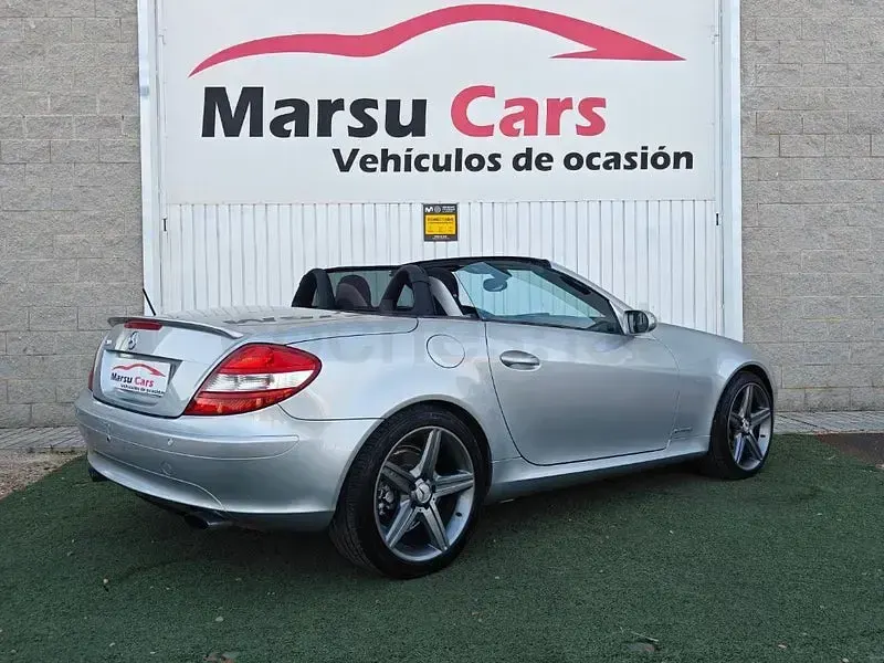 Usado Mercedes SLK200 163 CV (119 kW) 2006 Gris / plata Descapotable