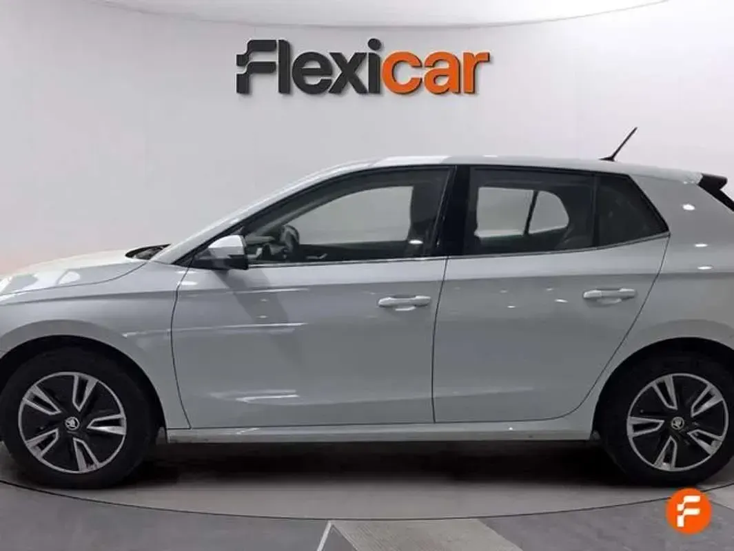 Usado Skoda Fabia 150 CV (110 kW) 2024 Blanco Utilitario