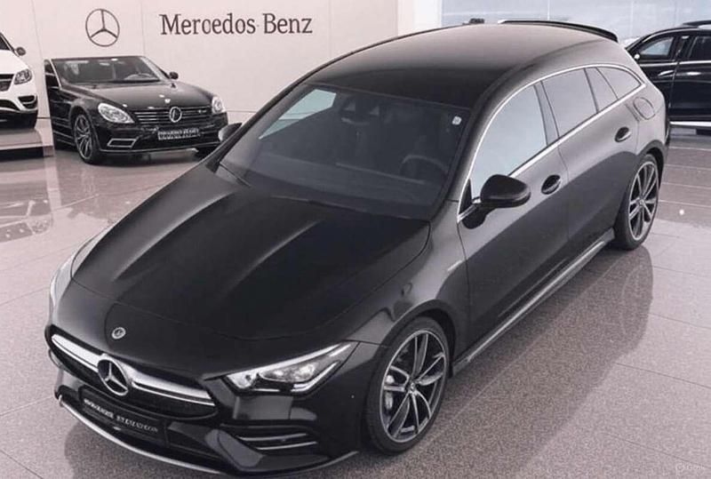 Usado Mercedes CLA35 AMG Shooting Brake AMG 306 CV (225 kW) 2023 Negro Familiar