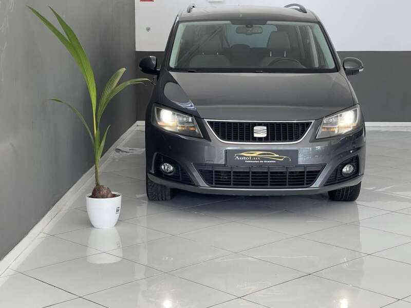 Gris / plata Usado 2012 Seat Alhambra Ecomotive Monovolumen | 12.500 € (Precio justo) - Imagen 1/4