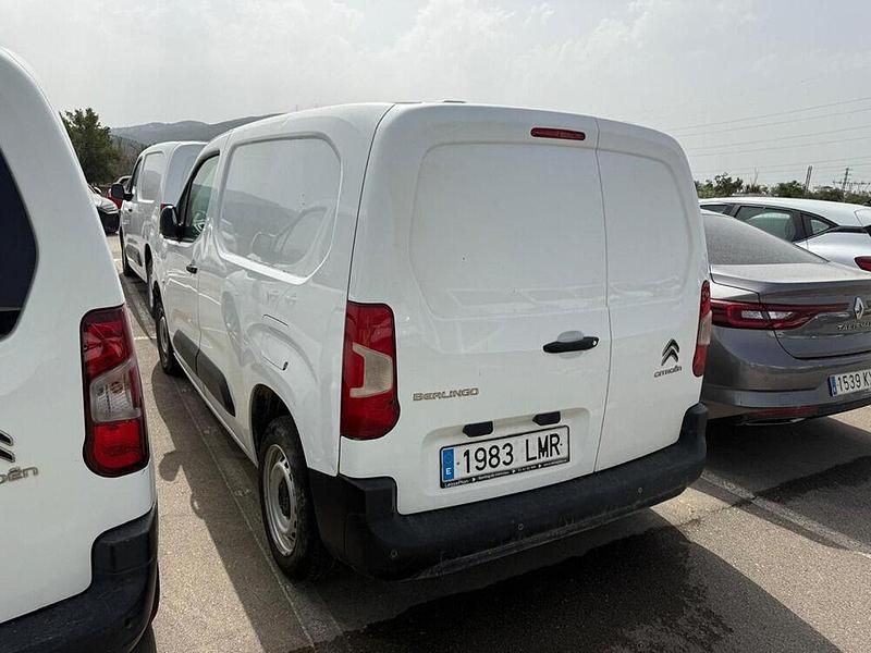 Usado Citroën Berlingo 102 CV (75 kW) 2021 Blanco Monovolumen