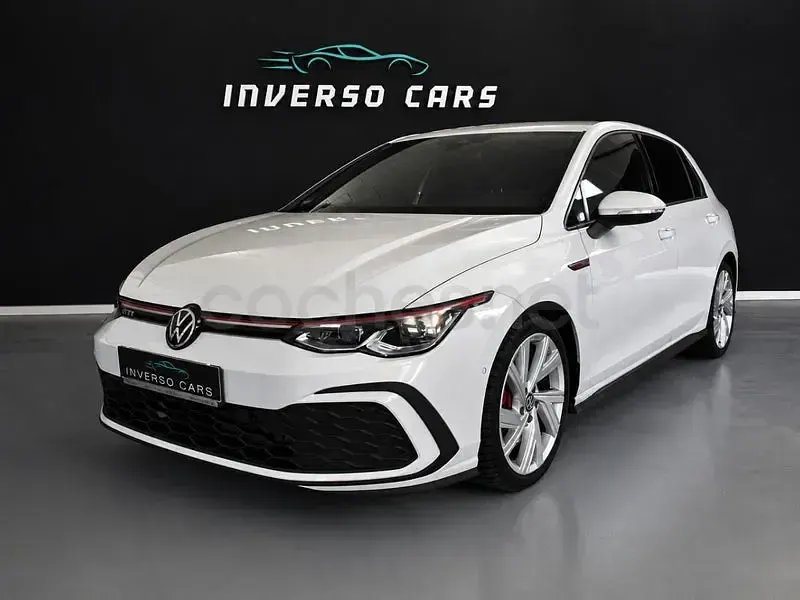 Usado VW Golf VIII GTI 245 CV (180 kW) 2022 Blanco Berlina