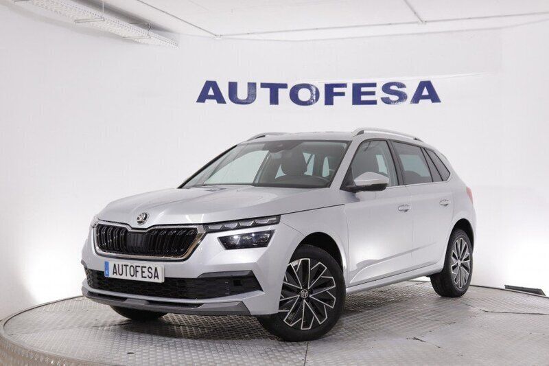 Gris plata Usado 2021 Skoda Kamiq Sport SUV | 19.250 € (Precio justo) - Imagen 1/4