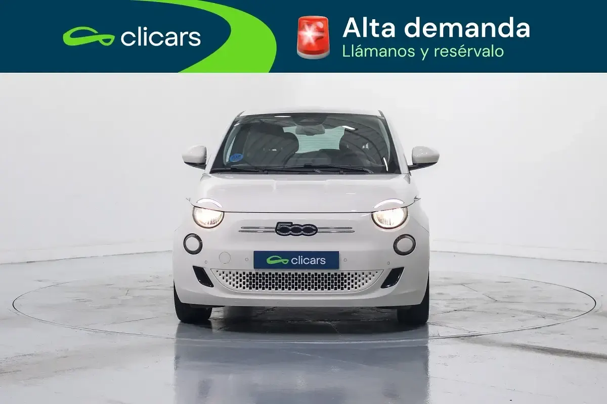 Usado Fiat 500e 86 kW (118 CV) 2024 Blanco Berlina