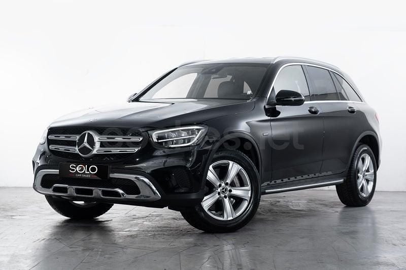 Usado Mercedes GLC300e 320 CV (235 kW) 2021 Negro Coupe