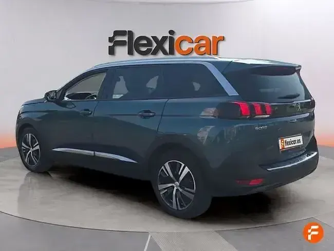 Usado Peugeot 5008 Allure 130 CV (95 kW) 2019 Azul SUV