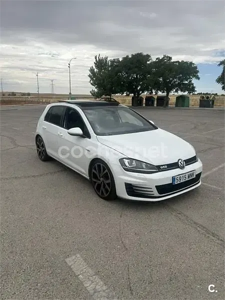 Usado VW Golf VII GTD 184 CV (135 kW) 2015 Blanco Berlina