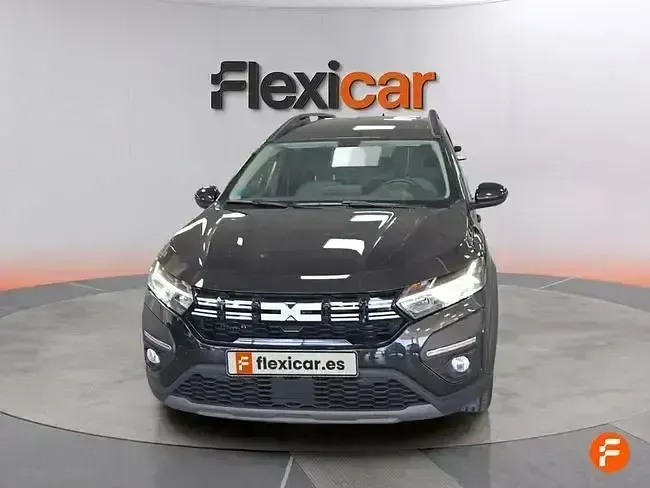 Usado Dacia Jogger Extreme 100 CV (73 kW) 2022 Negro Monovolumen
