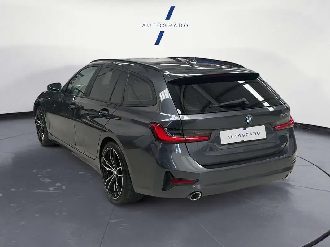 Usado BMW 320e Comfort Edition 189 CV (139 kW) 2022 Verde Familiar