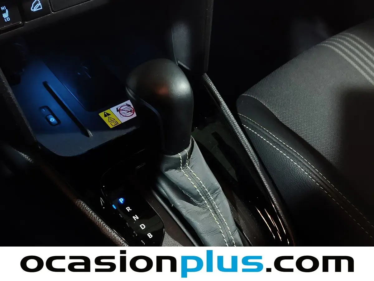 Usado Toyota Yaris Cross 116 CV (85 kW) 2023 SUV