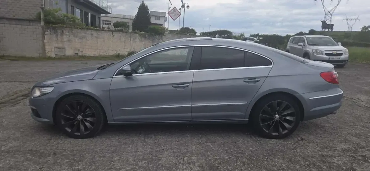 Usado VW Passat 170 CV (125 kW) 2009 Azul Coupe