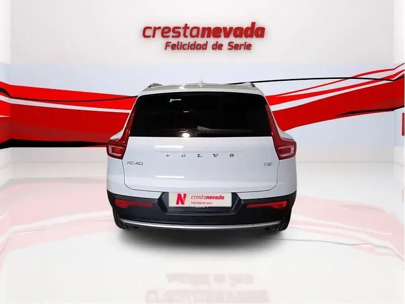 Usado Volvo XC40 Momentum 150 CV (110 kW) 2021 SUV