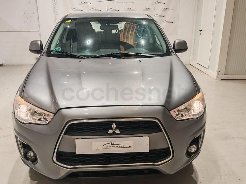 Usado Mitsubishi ASX Motion 117 CV (86 kW) 2013 Gris / plata SUV