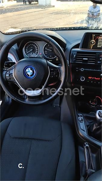 Usado BMW 118 143 CV (105 kW) 2012 Negro Utilitario