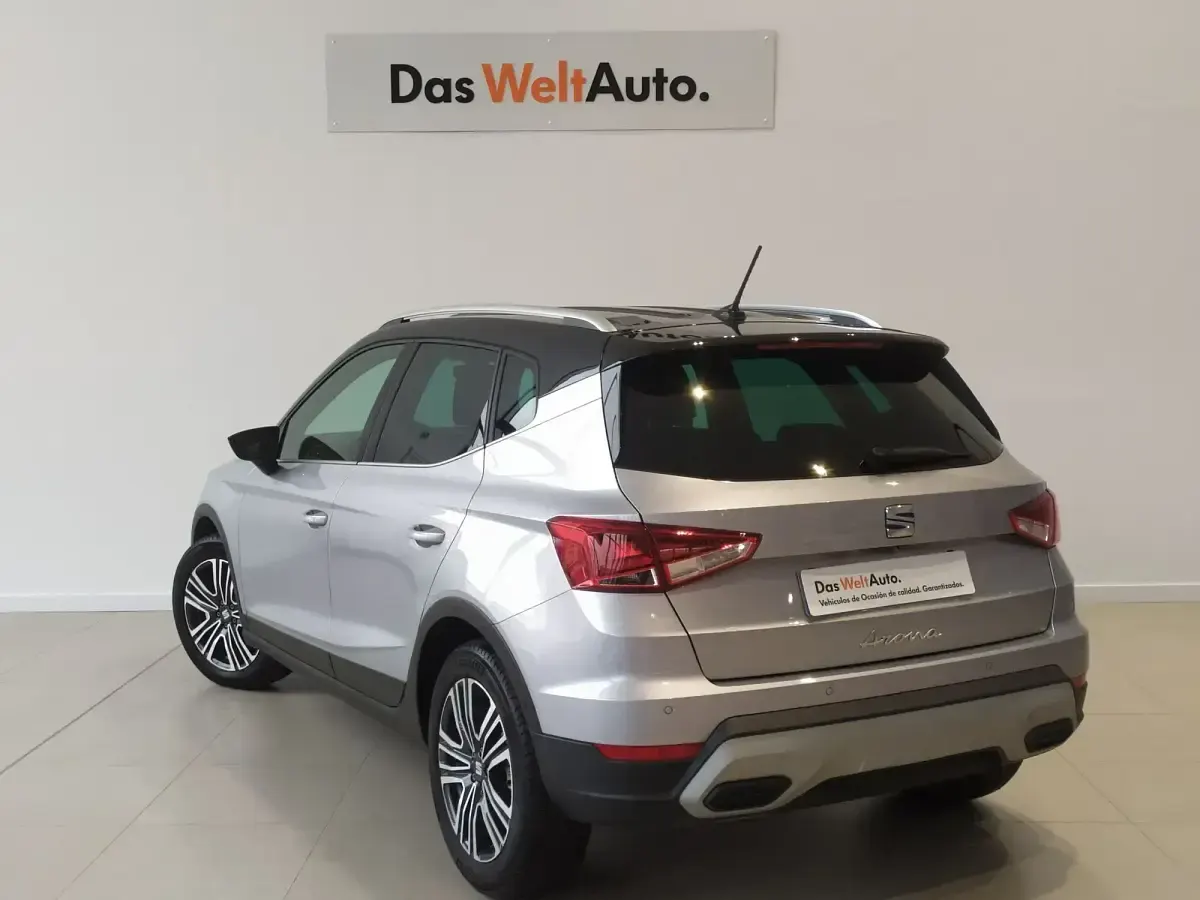 Używany Seat Arona FR 116 KM (85 kW) 2024 Szary SUV
