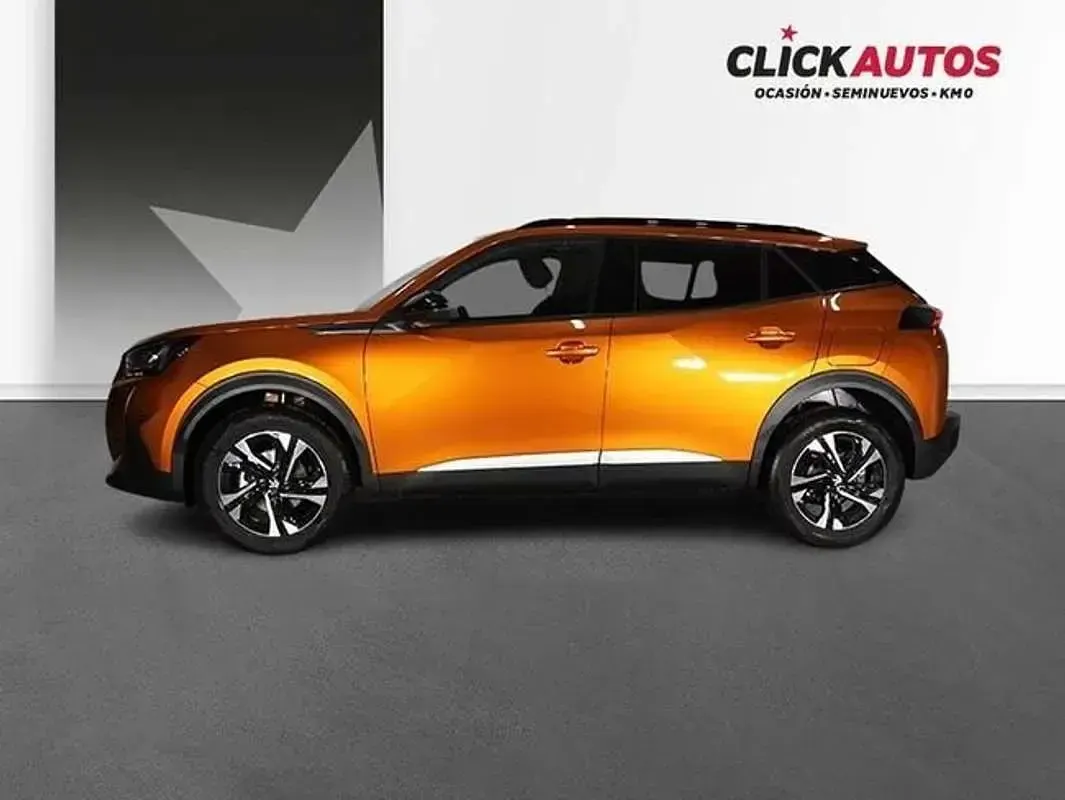 Usado Peugeot 2008 Allure 101 CV (74 kW) 2023 Naranja SUV