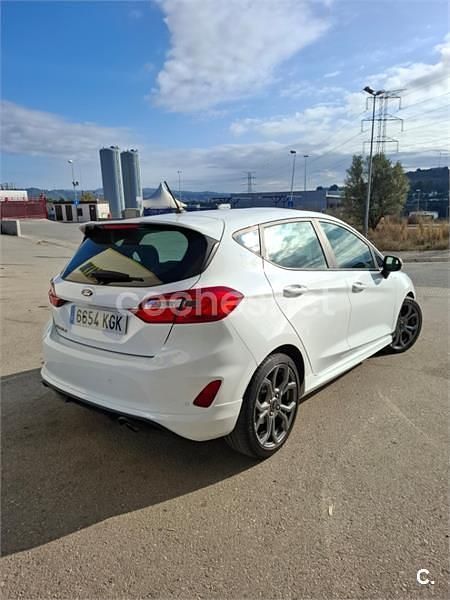 Usado Ford Fiesta ST-Line 100 CV (73 kW) 2018 Blanco Utilitario