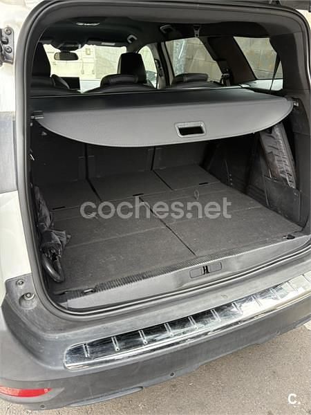 Usado Peugeot 5008 Allure 130 CV (95 kW) 2023 Blanco SUV