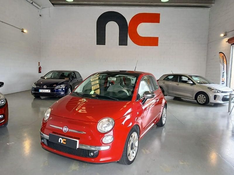 Usado Fiat 500 Lounge 69 CV (50 kW) 2009 Rojo Descapotable