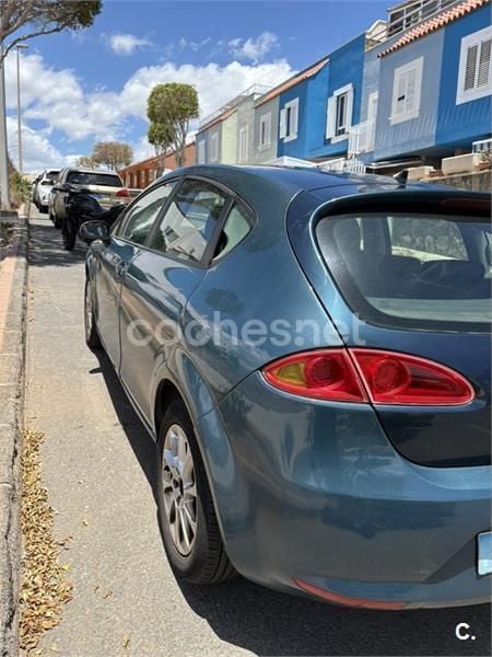 Azul Usado 2007 Seat Leon Reference Berlina | 3300 € (Buen precio) - Imagen 1/4