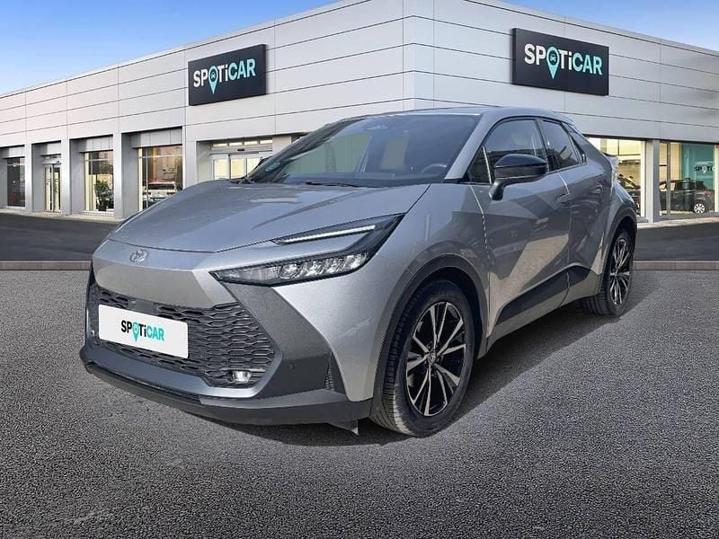 Gris Usado 2024 Toyota C-HR Advance SUV | 29.900 € (Un poco caro) - Imagen 1/4