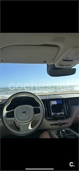 Usado Volvo XC60 Plus 197 CV (144 kW) 2023 Azul SUV