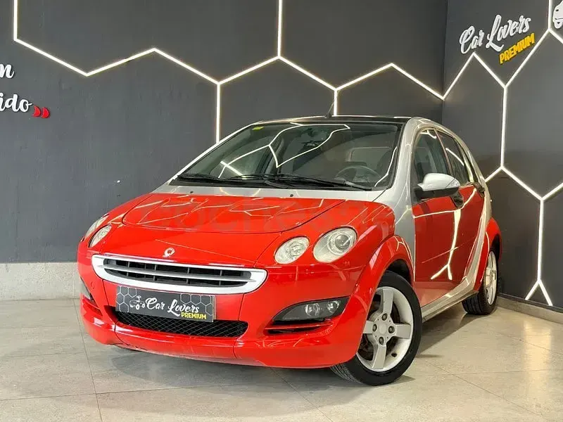 Usado Smart ForFour Passion 75 CV (55 kW) 2005 Rojo Utilitario