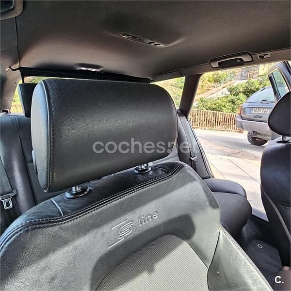 Usado Audi A4 Sport 163 CV (119 kW) 2005 Negro Familiar