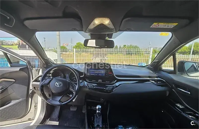 Usado Toyota C-HR Plus 122 CV (89 kW) 2018 Blanco SUV