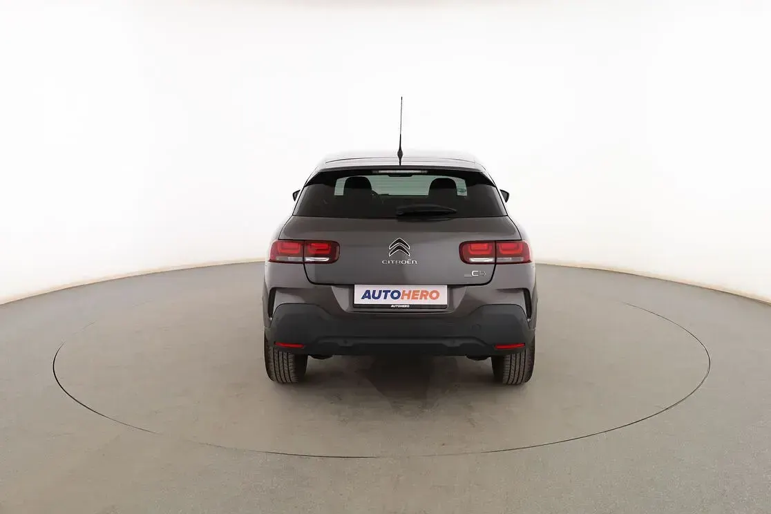 Usado Citroën C4 Origins 110 CV (80 kW) 2019 Gris SUV