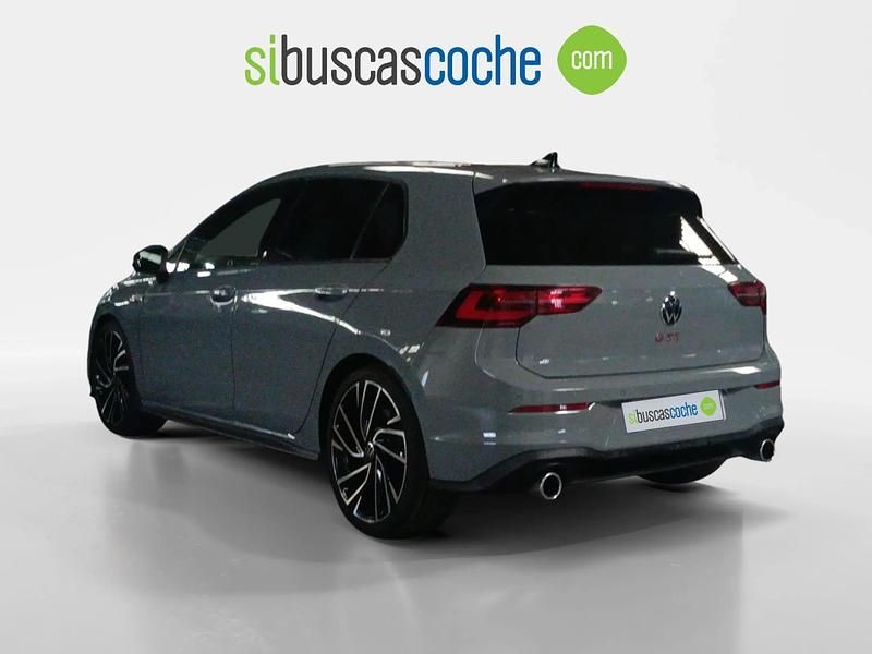 Usado VW Golf VIII GTI 245 CV (180 kW) 2021 Gris/plata