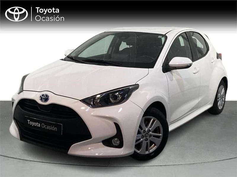 Usado 2021 Toyota Yaris Hybrid Active Utilitario | 17.990 € (Un poco caro) - Imagen 1/4