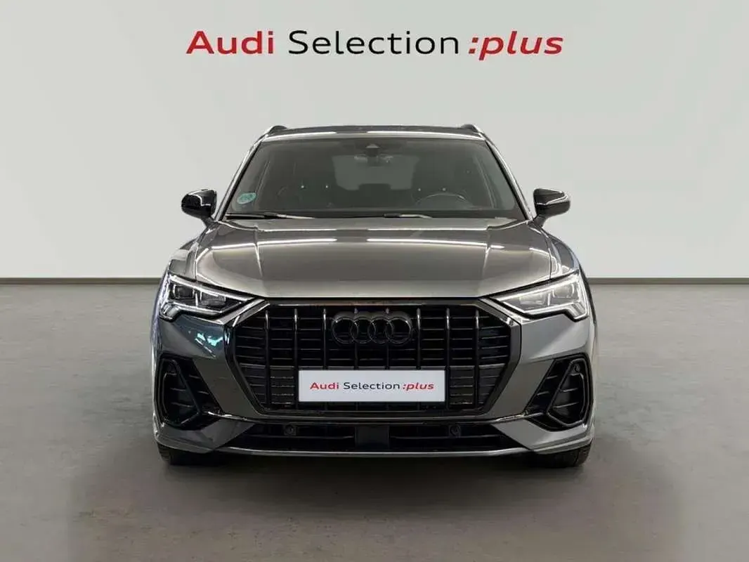 Usado Audi Q3 150 CV (110 kW) 2023 Gris SUV