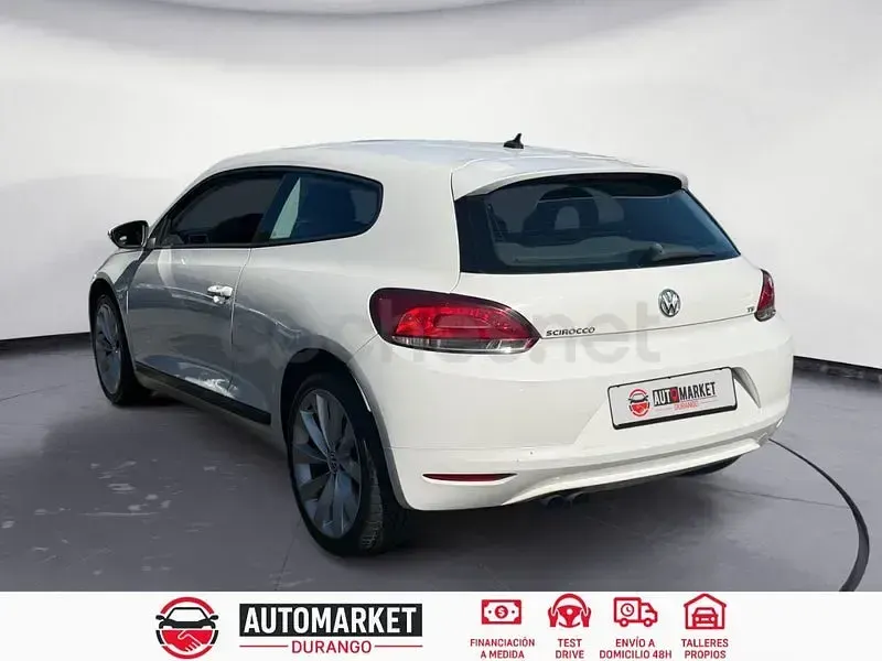 Usado VW Scirocco 122 CV (89 kW) 2010 Blanco Coupe