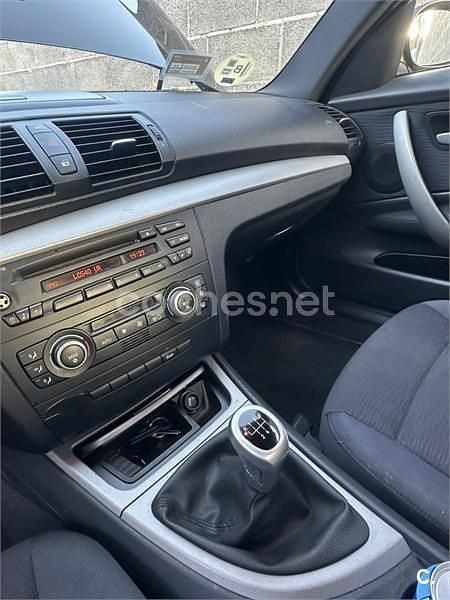 Usado BMW 118 143 CV (105 kW) 2008 Negro Utilitario