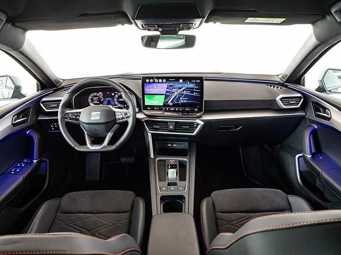 Usado Seat Leon FR 150 CV (110 kW) 2024 Negro