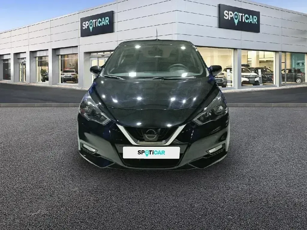 Usado Nissan Micra Acenta 92 CV (67 kW) 2023 Negro Utilitario