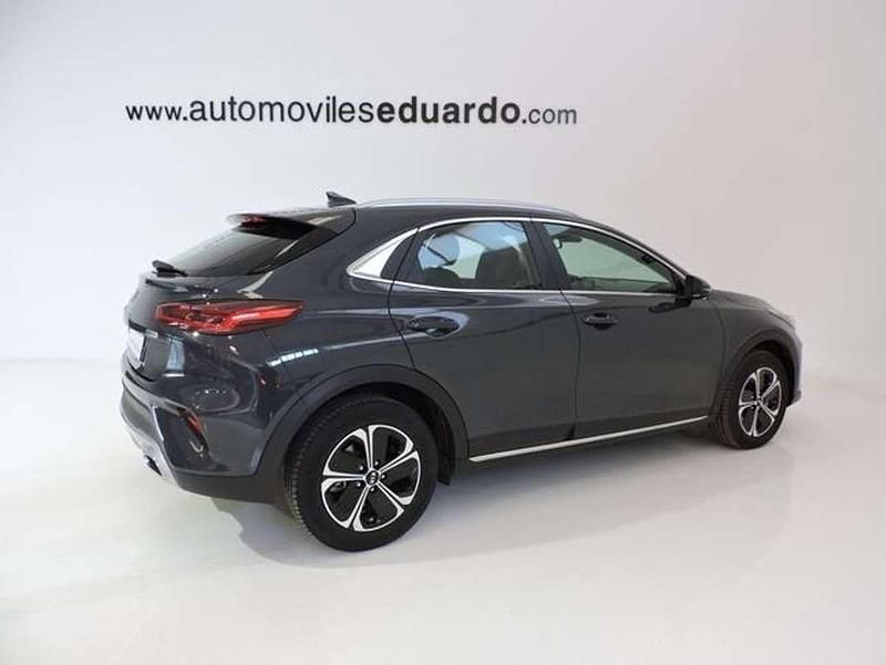 Usado Kia XCeed 141 CV (103 kW) 2021 Gris SUV