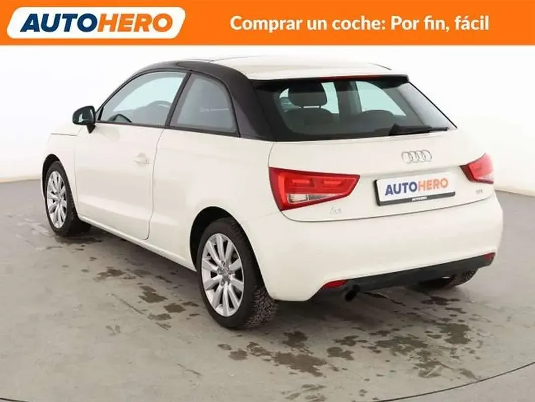Usado Audi A1 Attraction 90 CV (66 kW) 2014 Blanco Utilitario