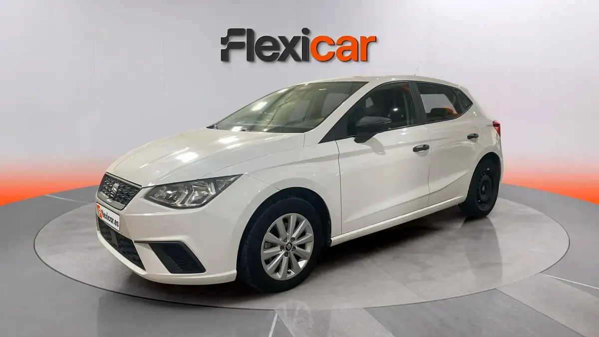 Usado Seat Ibiza Reference 95 CV (69 kW) 2018 Blanco Utilitario