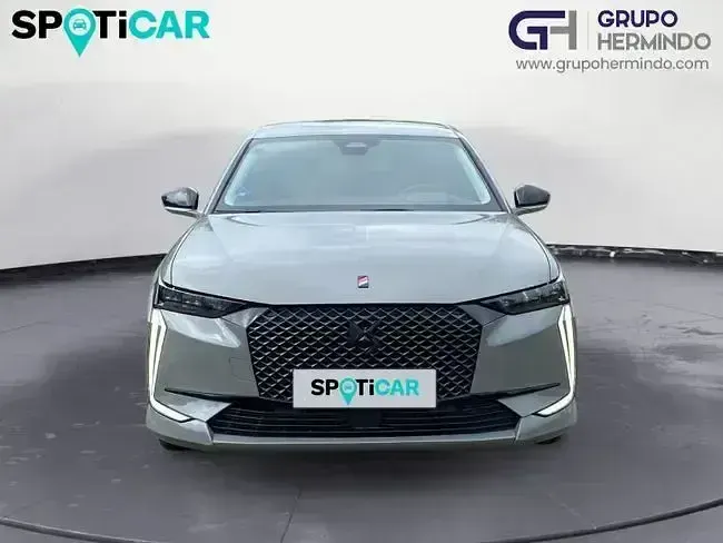 Usado DS Automobiles DS4 Performance 225 CV (165 kW) 2024 Gris SUV
