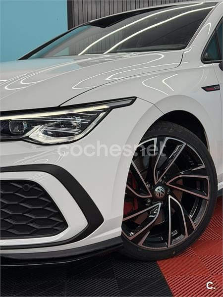 Usado VW Golf VIII GTI 245 CV (180 kW) 2022 Blanco Berlina